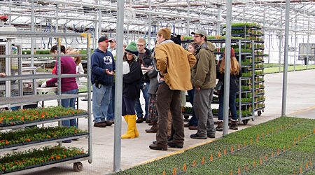 Brady Farm coordinator Jesse Lyons discusses swede midge management with the 2016 Grow What You Eat class.
